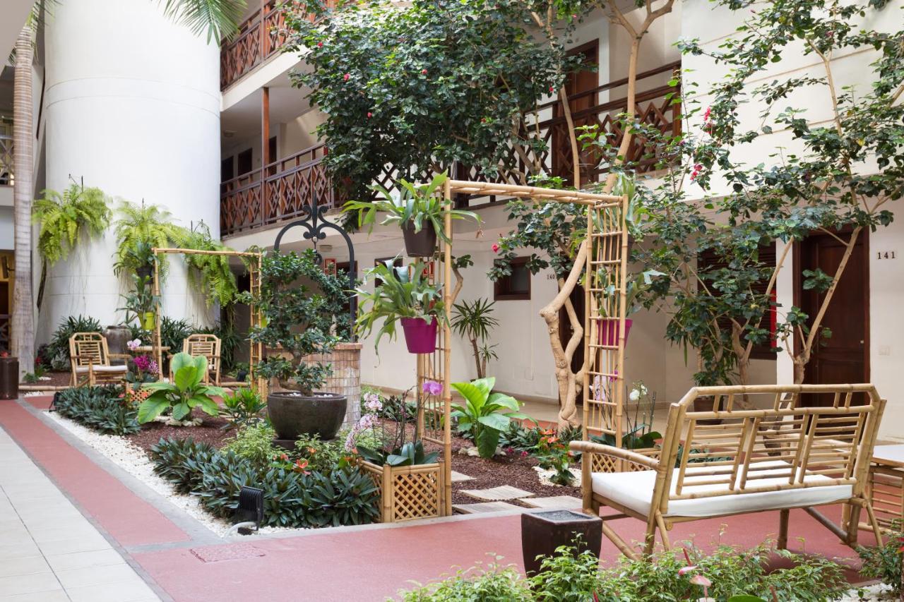 Globales Tamaimo Tropical Aparthotel Puerto de Santiago  Exterior photo